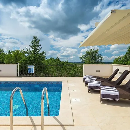 Дом отдыха Mala Halu Katun Gracanski