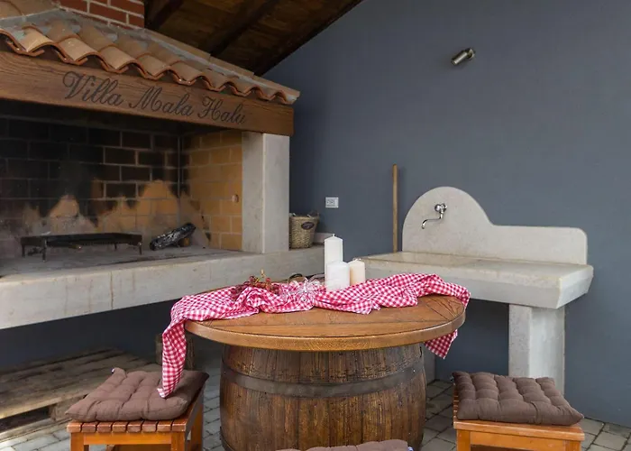 Mala Halu * Katun Gracanski